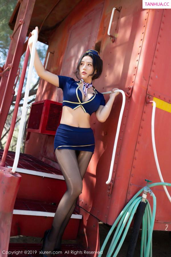 汤曼玲 玛鲁娜 [XIUREN]高清写真图 2019.10.28 Manuela玛鲁娜第13张图片